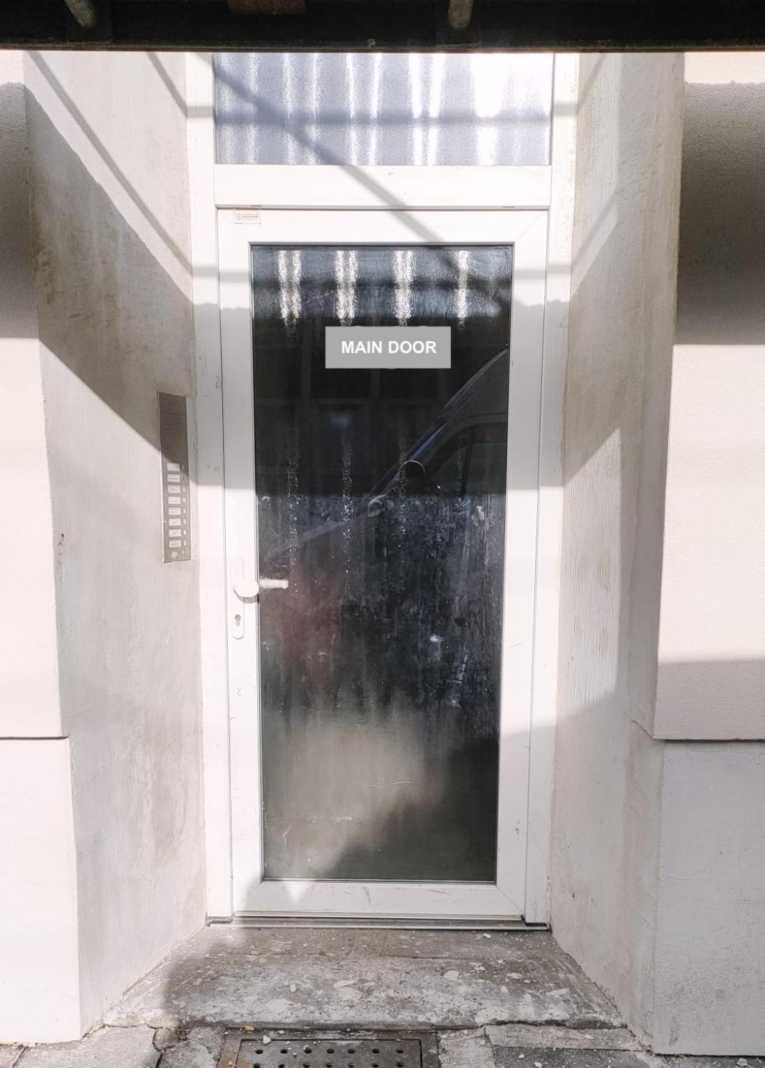 Raj Living - 1 Or 4 Room Apartments - 15 Min To Messe Dus - 10 Min Old Town Dus Düsseldorf Exterior foto