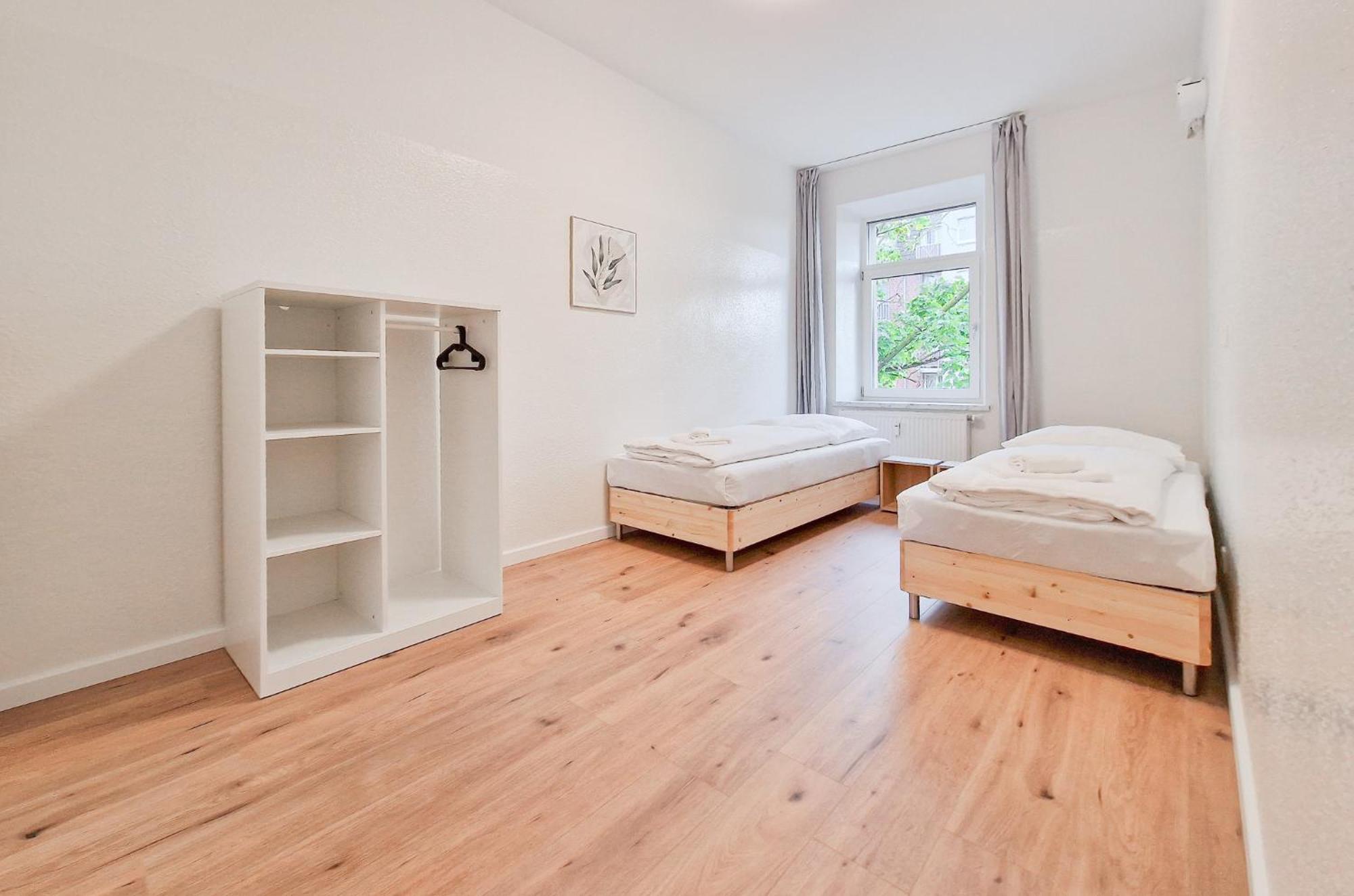 Raj Living - 1 Or 4 Room Apartments - 15 Min To Messe Dus - 10 Min Old Town Dus Düsseldorf Exterior foto